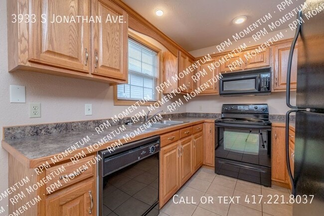 Photo - 3933 S Jonathan Ave