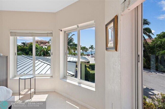 Photo - 3313 NE 15th Ct