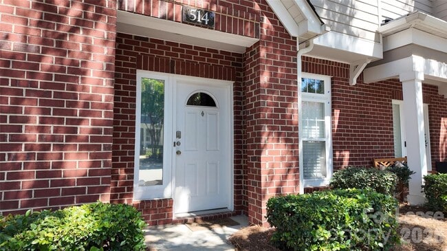 Photo - 514 Jetton St