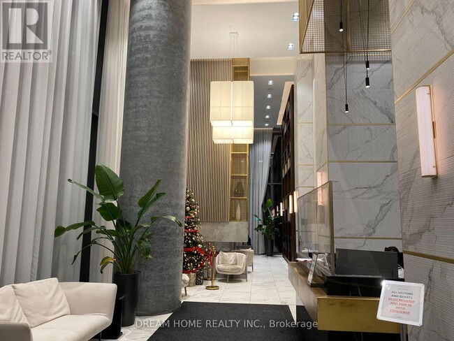 Photo - 950 Portage Pkwy Unit 2108