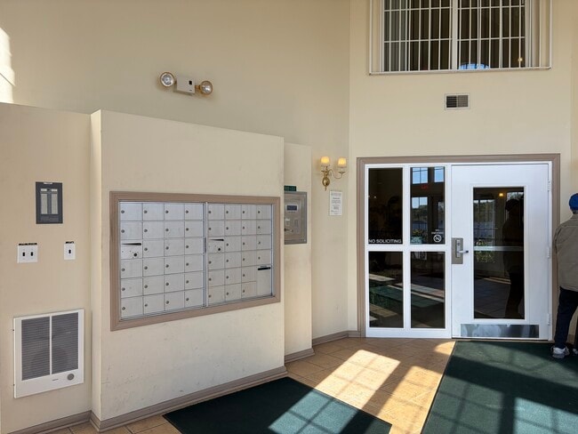 Photo - 57 Hunt Club Dr