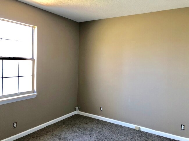 Dormitorio grande 2 - 346 N Birchwood Dr