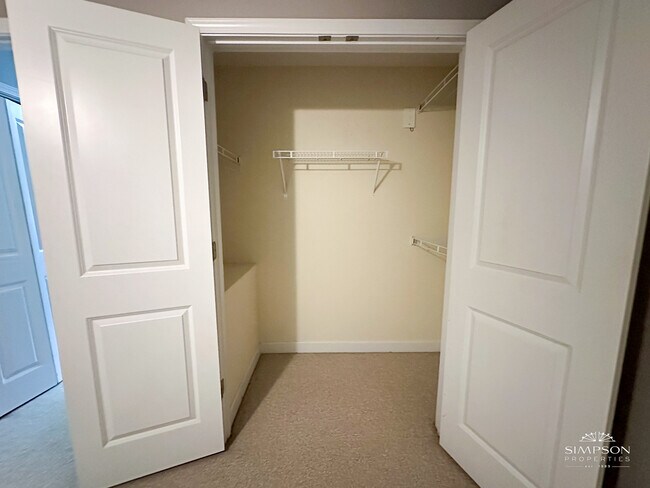 Photo - 1215 Green Oaks Ln