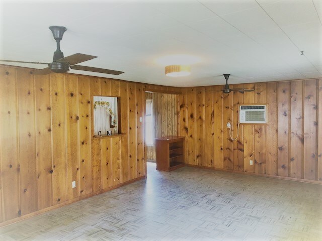 Photo - 231 Wilcox Ave