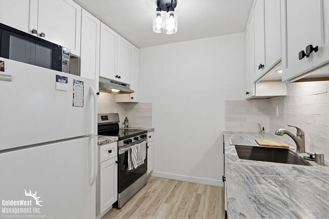 Photo - Charming 2Bdm 2Ba Apartment in the Heart of Hillcrest!