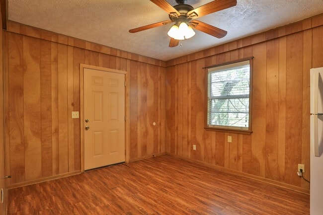 Photo - 11913 25th St