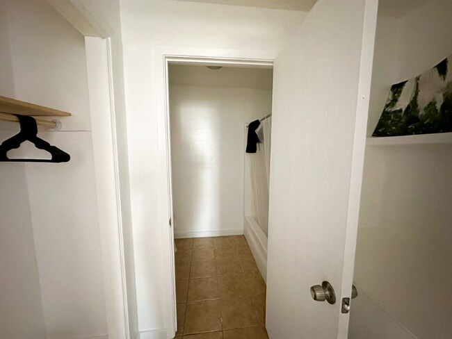 Photo - 109 E Venus Ln Unit 4