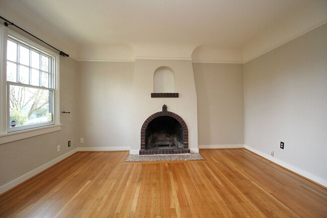 Photo - 7703 SE 17th Ave