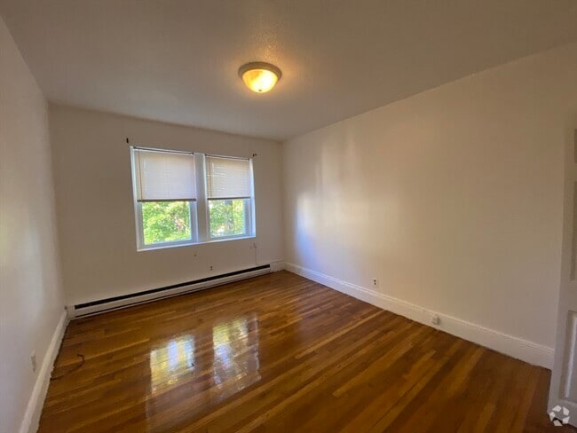 Building Photo - 451 Norfolk St Unit 8 Rental