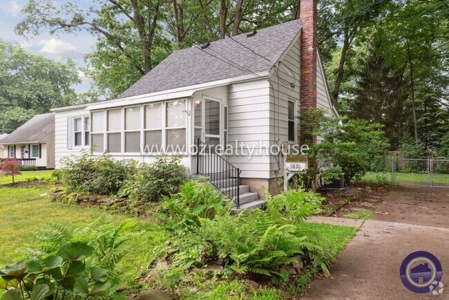 Building Photo - 5830 Balfour Rd Rental