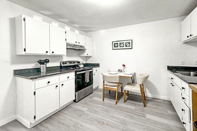 Latah Apartments