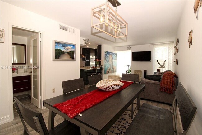 Photo - 17560 Atlantic Blvd Unit 201