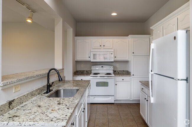 3BR, 2.5BA - 1,900SF - Kitchen