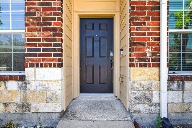 Photo - 7338 Autumn Sun Dr