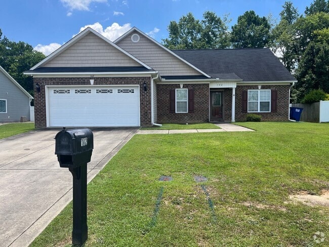 Building Photo - Spacious 3 Bed, 2 Bath Home in Westgate