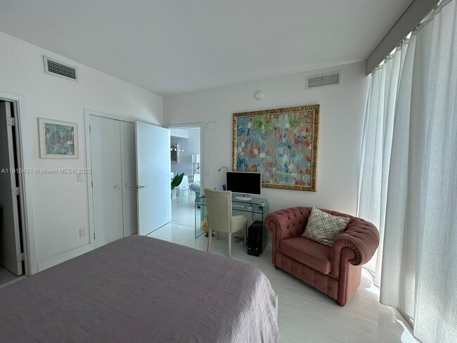 Photo - 888 Biscayne Blvd Unit 4207