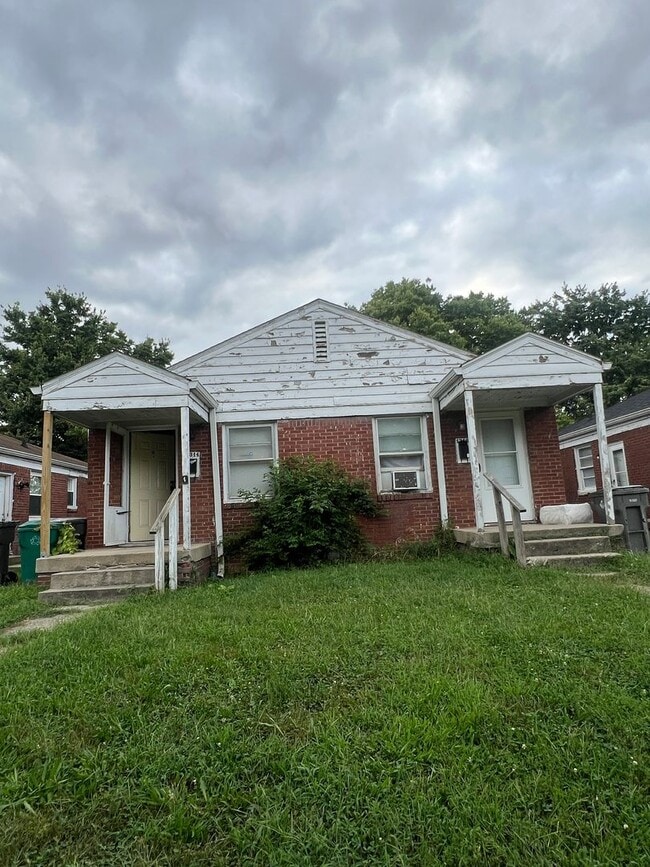 Building Photo - 1314 Medford Ave Unit 1314 Medford Ave Rental