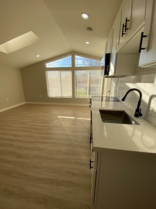 4045 Decathlon St Unit B