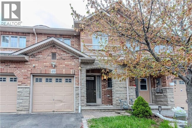 Photo - 49 Marina Point Cres