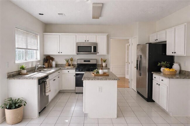 Photo - 3491 Chastain Glen Ln NE