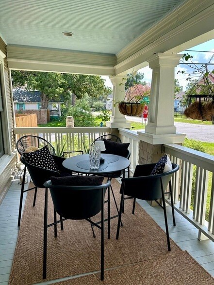 Photo - 601 W 18th St Casa