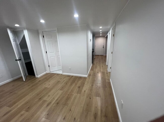 Photo - 25 Spruce St