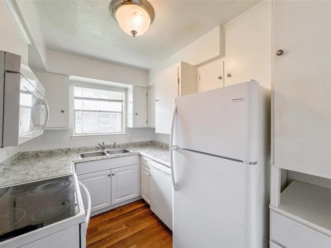 Photo - 4539 Dakota St Unidad #4