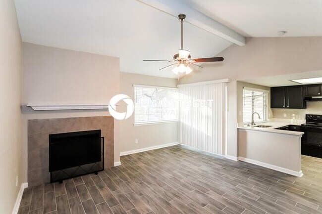 Photo - 3 Bedroom Pet-Friendly Home in GARLAND, TX...