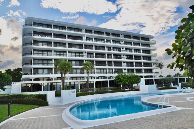 Building Photo - 2660 S Ocean Blvd Unit 305s