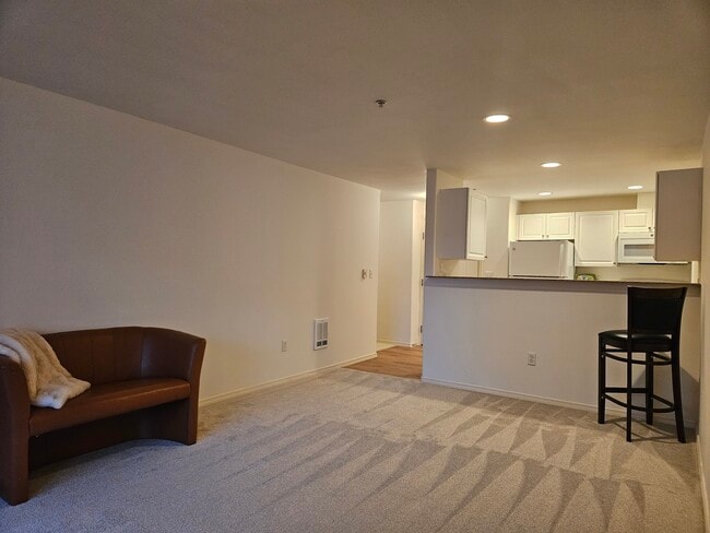 Photo - 18621 Blueberry Ln Unit A311