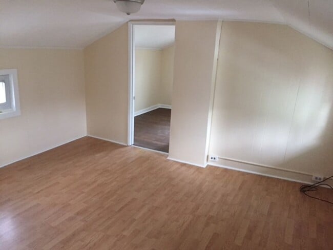 Photo - 209 S Main St Unit Apt C - UPPR