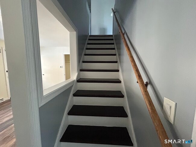 Photo - 244 Woodlawn Cir