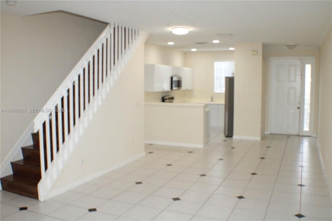 Photo - 4704 NW 57th Pl