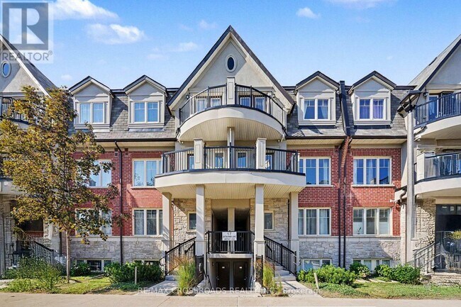 Photo - 17 Eaton Park Ln