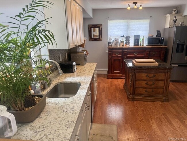 Photo - 14 Green Pl