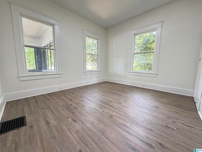 Photo - 1225 Ford Ave