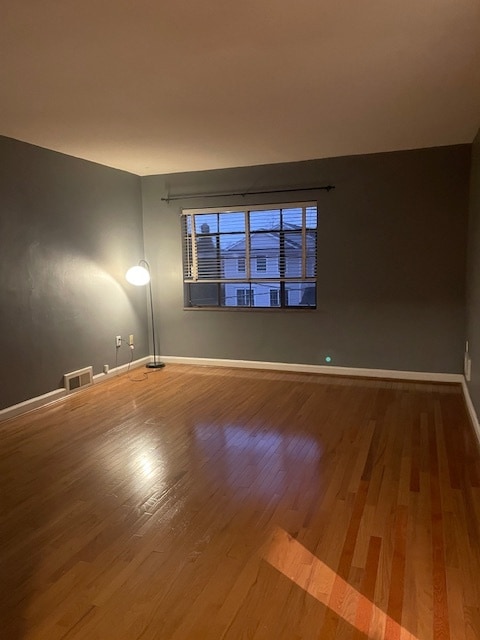 Building Photo - 814 Ellison Ave Unit 4