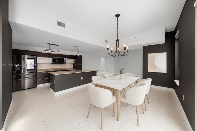 Photo - 950 Brickell Bay Dr Unit 200