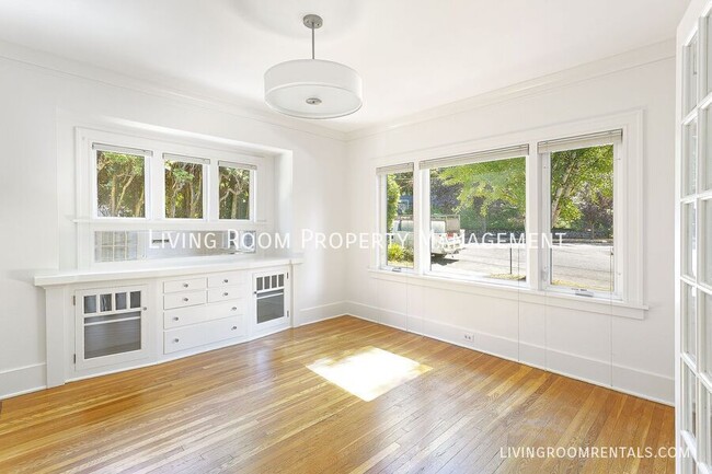 Photo - 3639 NE 25th Ave