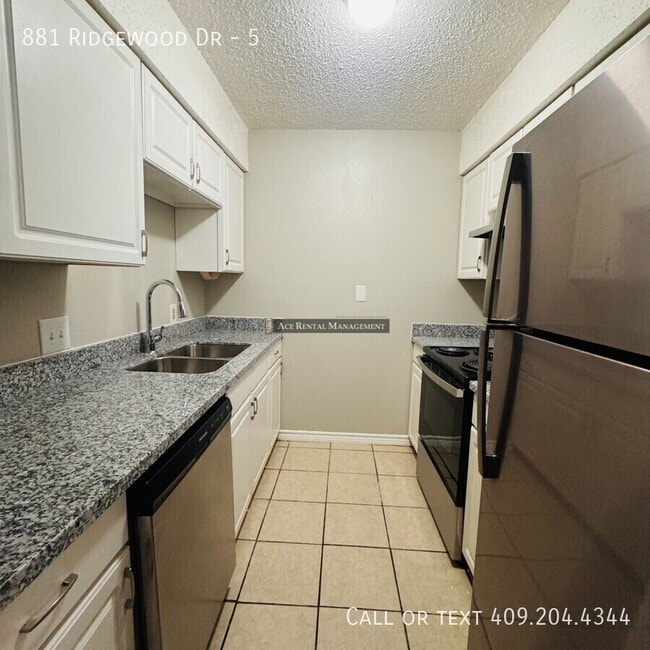 Photo - 881 Ridgewood Dr Unidad 5