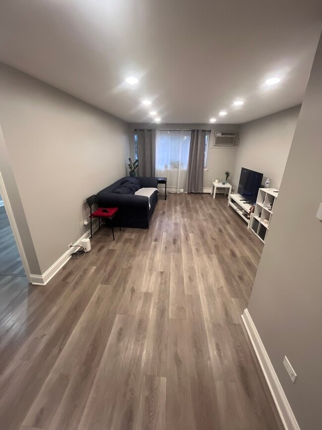 Photo - 8814 Briar Ct Unit 3C