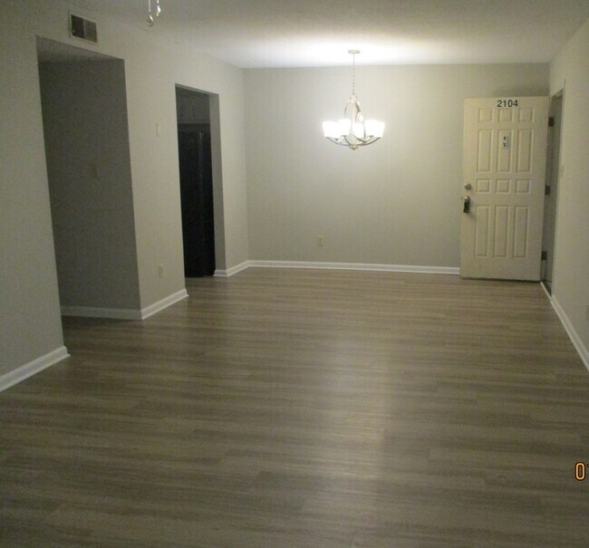 2104 S Main St Unit 2104