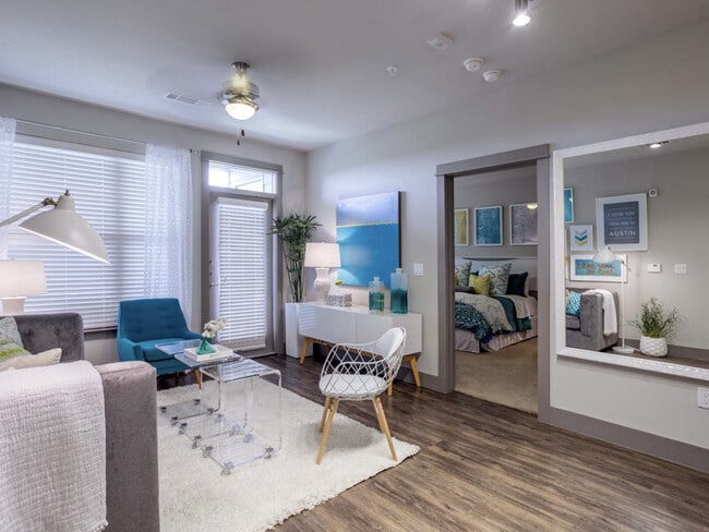 Photo - Pearl Lantana