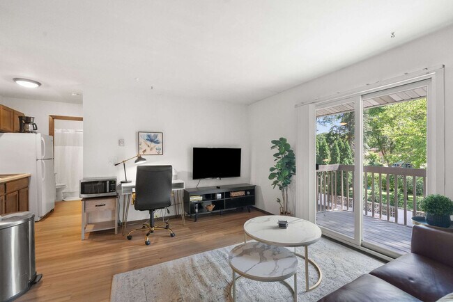 Photo - 2601 University Ave Unit ID1377394P