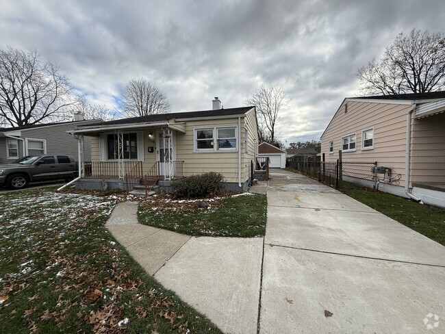 Building Photo - 2192 Goulson Ave Rental