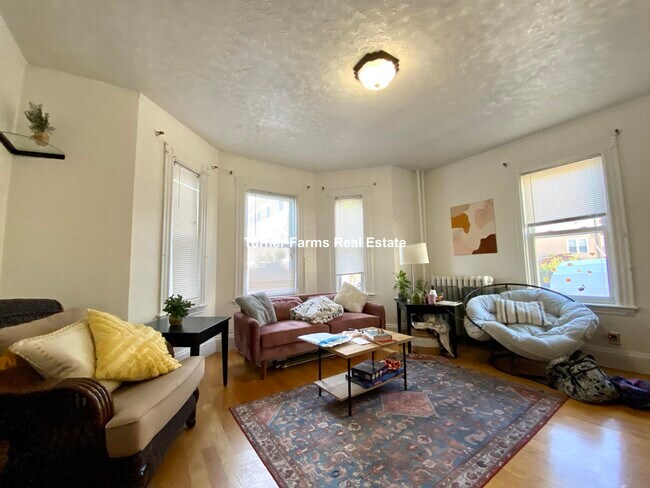 Photo - 205 Hillside St Unidad 1