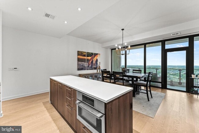 Photo - 1650 Silver Hill Dr Unidad 1706