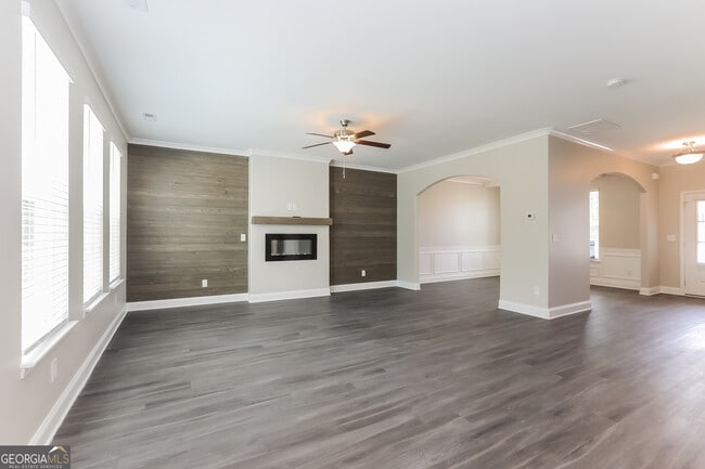 Photo - 104 Sophie Cir