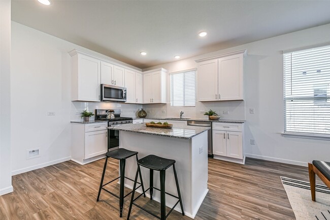 Photo - 3075 Clydesdale Dr
