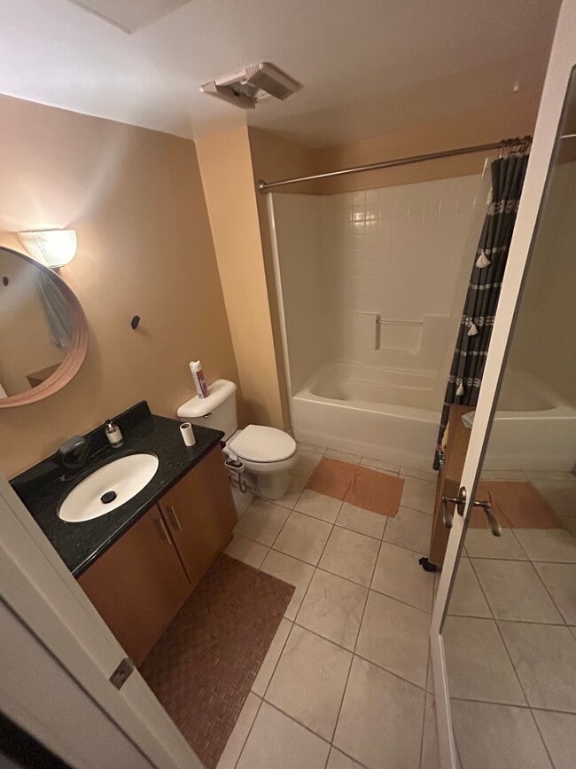 Photo - 1225 Island Ave Unidad Downtown San Diego Condo